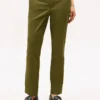 Schmal geschnittene Chino Schmal geschnittene Chino