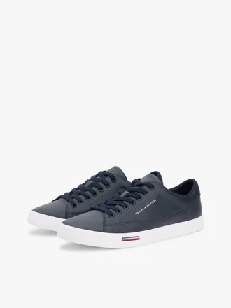 Sneaker aus vulkanisiertem Ledermix Sneaker aus vulkanisiertem Ledermix
