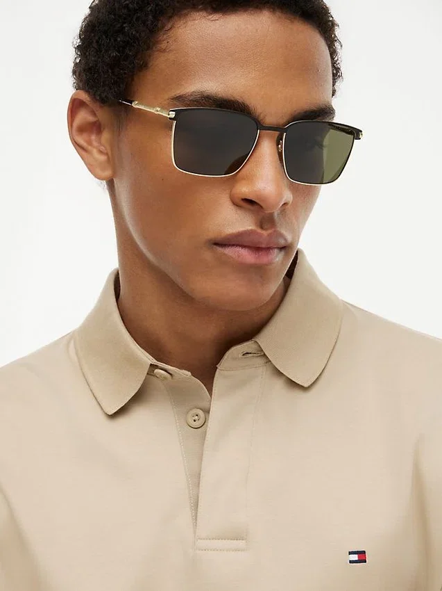 Sonnenbrille mit quadratischem Metallrahmen Sonnenbrille mit quadratischem Metallrahmen