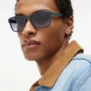Sonnenbrille mit rechteckigem Rahmen Sonnenbrille mit rechteckigem Rahmen