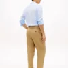 Stückgefärbte, konisch zulaufende Leinenhose Stückgefärbte, konisch zulaufende Leinenhose