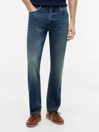 Stretch-Jeans in gerader Passform Stretch-Jeans in gerader Passform