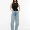 Stretch-Jeans mit hoher Leibhöhe Stretch-Jeans mit hoher Leibhöhe