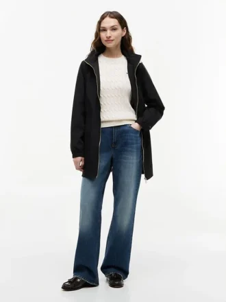 Sturmjacke mit Kapuze