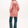 Sturmjacke mit Kapuze Sturmjacke mit Kapuze