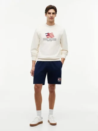 Sweatshorts mit gewelltem Flaggenlogo in Regular Fit Sweatshorts mit gewelltem Flaggenlogo in Regular Fit