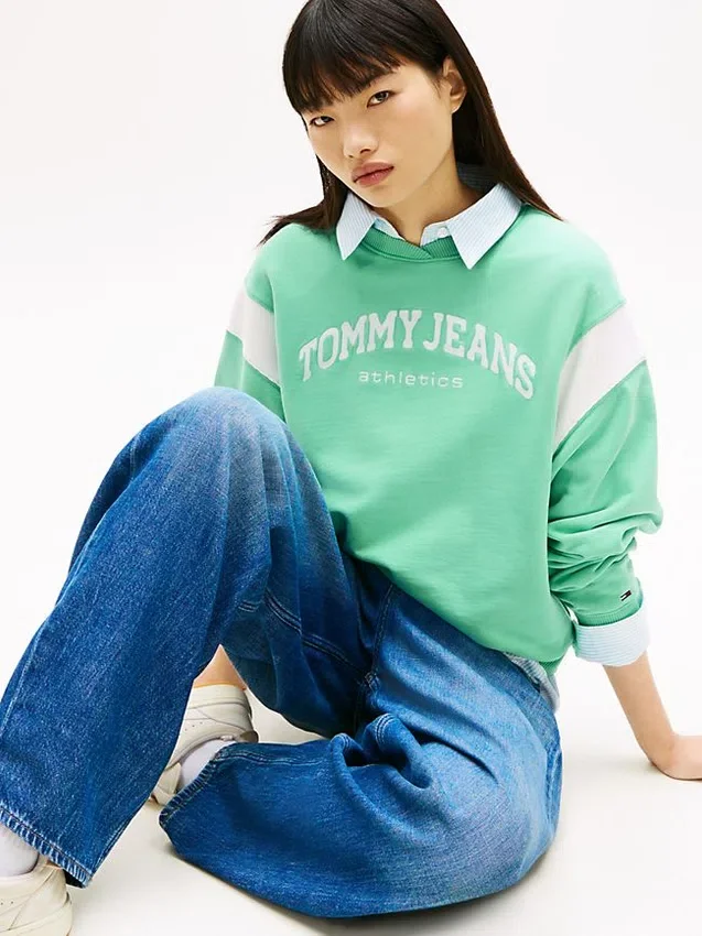 Tommy Jeans Athletics Boxy Sweatshirt Tommy Jeans Athletics Boxy Sweatshirt