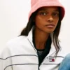 Tommy Jeans Bucket-Hut aus Häkelstoff Tommy Jeans Bucket-Hut aus Häkelstoff