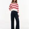 Tommy Jeans Gestreifter Zopfmusterpullover Tommy Jeans Gestreifter Zopfmusterpullover