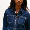 Tommy Jeans Kurze Jeansjacke mit Reißverschluss Tommy Jeans Kurze Jeansjacke mit Reißverschluss