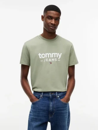 Tommy Jeans Logo Slim Fit T-Shirt