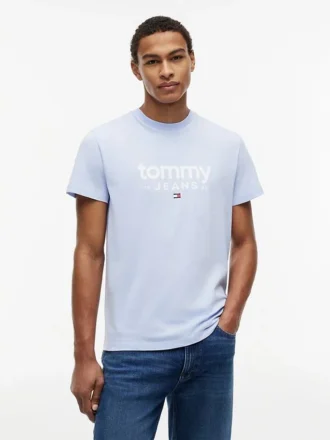 Tommy Jeans Logo Slim Fit T-Shirt