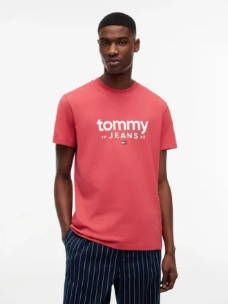 Tommy Jeans Logo Slim Fit T-Shirt