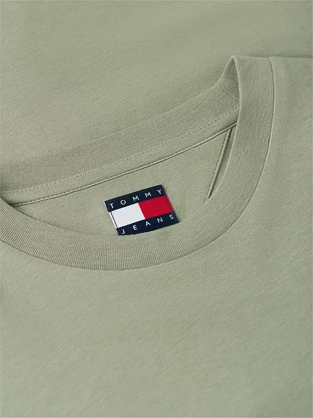 Tommy Jeans Logo Slim Fit T-Shirt Tommy Jeans Logo Slim Fit T-Shirt