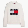 Tommy Jeans Pullover mit Rundhalsausschnitt und Flaggenlogo Tommy Jeans Pullover mit Rundhalsausschnitt und Flaggenlogo