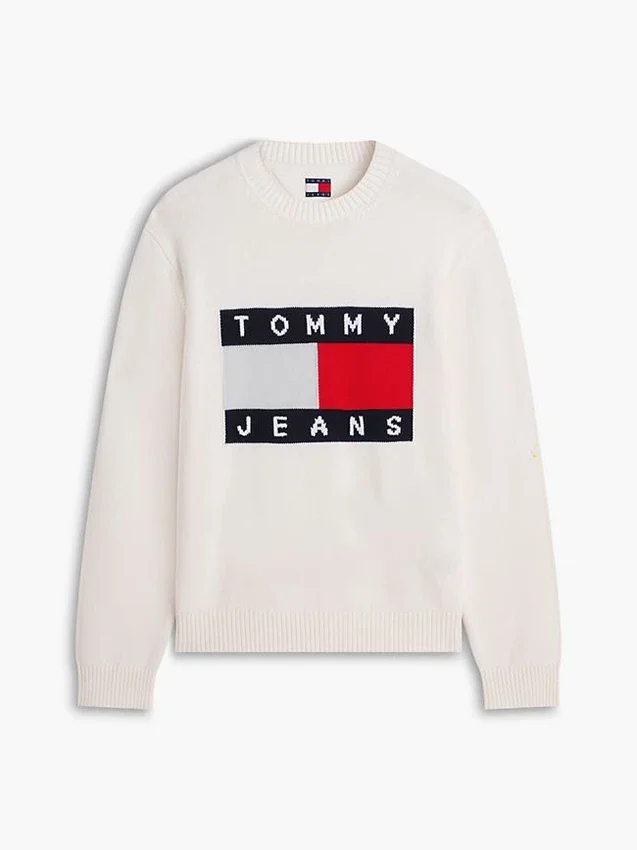 Tommy Jeans Pullover mit Rundhalsausschnitt und Flaggenlogo Tommy Jeans Pullover mit Rundhalsausschnitt und Flaggenlogo
