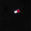 Tommy Jeans Pullover mit Rundhalsausschnitt und Flaggenlogo Tommy Jeans Pullover mit Rundhalsausschnitt und Flaggenlogo