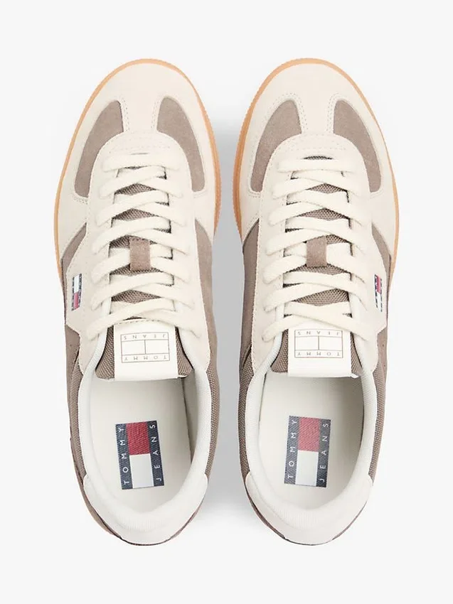 Tommy Jeans Skater-Sneaker aus Wildleder Tommy Jeans Skater-Sneaker aus Wildleder