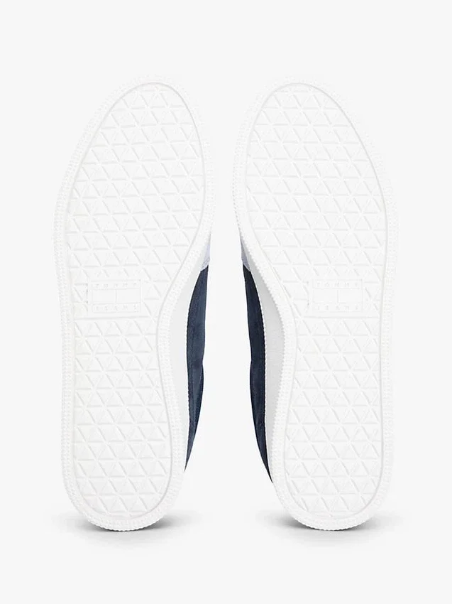 Tommy Jeans Skater-Sneaker aus Wildleder Tommy Jeans Skater-Sneaker aus Wildleder