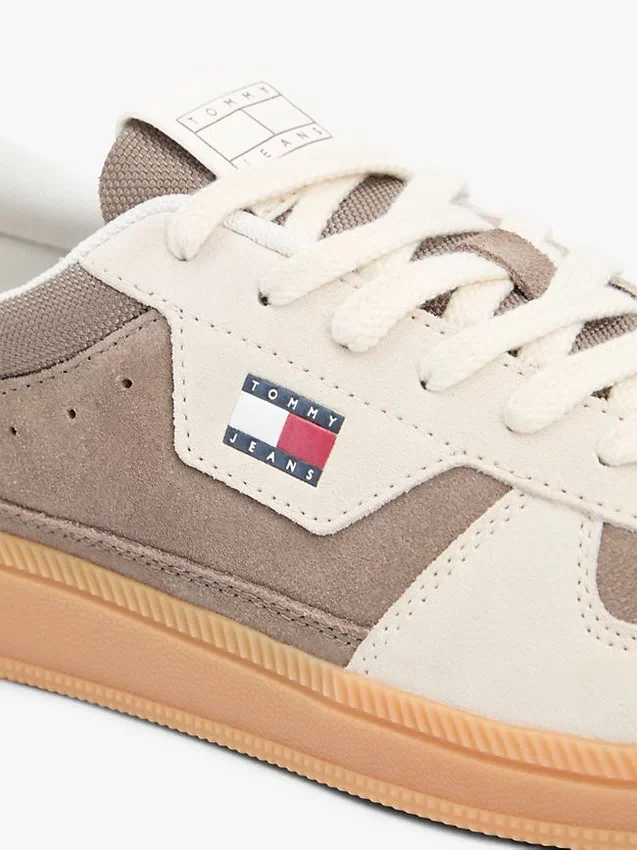 Tommy Jeans Skater-Sneaker aus Wildleder Tommy Jeans Skater-Sneaker aus Wildleder