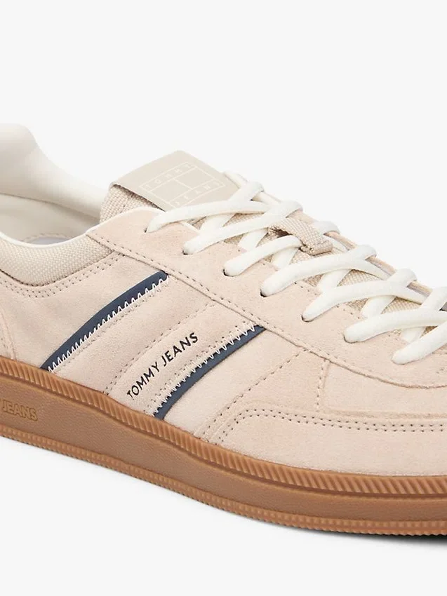Tommy Jeans Skater-Sneaker aus Wildleder Tommy Jeans Skater-Sneaker aus Wildleder