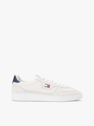 Tommy Jeans Skater-Sneaker mit gemischter Textur Tommy Jeans Skater-Sneaker mit gemischter Textur