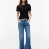 Tommy Jeans Slim Fit T-Shirt mit Rüschen Tommy Jeans Slim Fit T-Shirt mit Rüschen