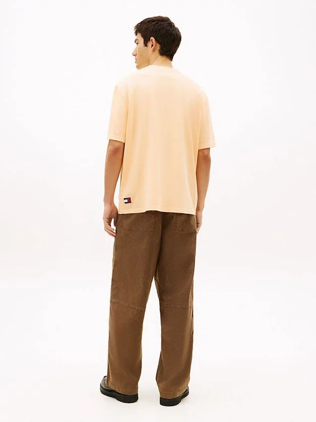 Tommy Jeans T-Shirt mit Distressed-Logo Tommy Jeans T-Shirt mit Distressed-Logo