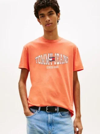Tommy Jeans T-Shirt mit gewelltem Flaggenlogo