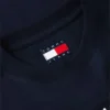 Tommy Jeans T-Shirt mit großem Flaggenlogo Tommy Jeans T-Shirt mit großem Flaggenlogo