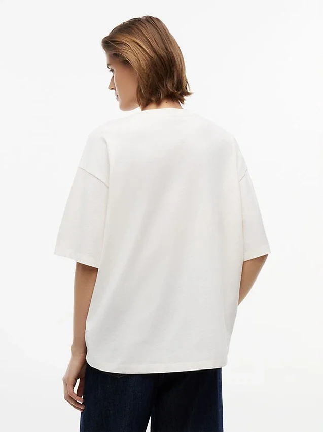 Tommy Jeans T-Shirt mit Kristall-Logo Tommy Jeans T-Shirt mit Kristall-Logo