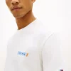 Tommy Jeans T-Shirt mit Logo auf der Rückseite Tommy Jeans T-Shirt mit Logo auf der Rückseite