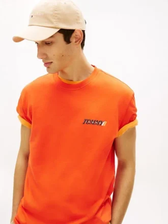Tommy Jeans T-Shirt mit Logo auf der Rückseite