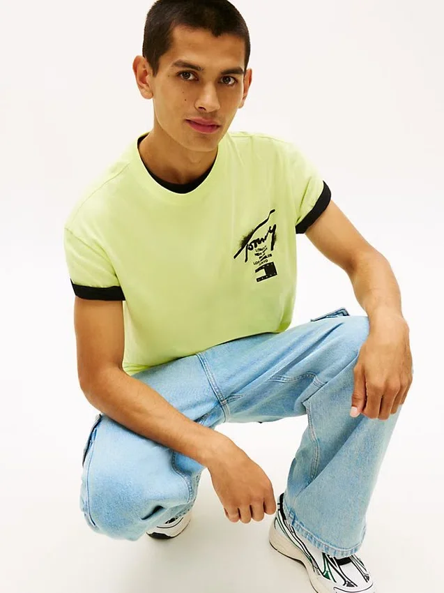 Tommy Jeans T-Shirt mit Sprühfarben-Logo Tommy Jeans T-Shirt mit Sprühfarben-Logo