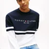 Tommy Logo Colorblock Sweatshirt Tommy Logo Colorblock Sweatshirt