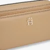 Umhängetasche mit Monogramm-Logo Umhängetasche mit Monogramm-Logo