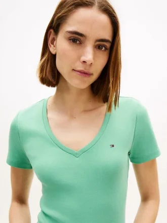 V-Ausschnitt „Favorite“ T-Shirt
