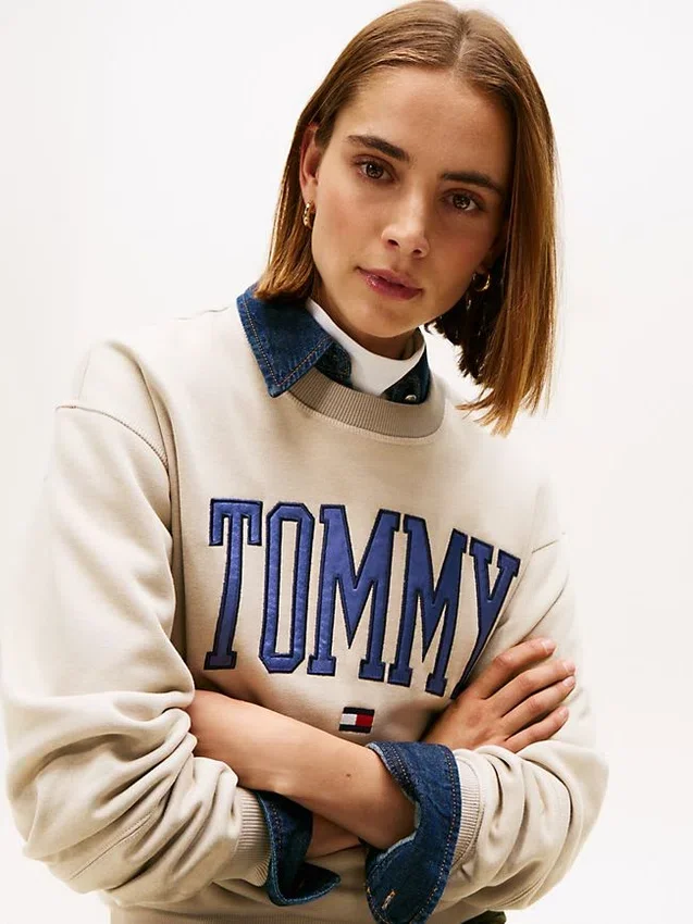 Varsity Tommy Logo Rundhals-Sweatshirt Varsity Tommy Logo Rundhals-Sweatshirt