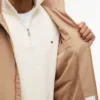 Wasserabweisende Regatta-Jacke mit Kapuze Wasserabweisende Regatta-Jacke mit Kapuze