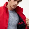 Wasserabweisende Regatta-Jacke mit Kapuze Wasserabweisende Regatta-Jacke mit Kapuze