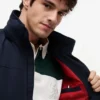 Wasserabweisende Regatta-Jacke mit Kapuze Wasserabweisende Regatta-Jacke mit Kapuze