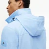 Wasserabweisende Regatta-Jacke mit Kapuze Wasserabweisende Regatta-Jacke mit Kapuze