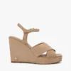Wedge-Sandale aus Wildleder mit gekreuzten Riemen Wedge-Sandale aus Wildleder mit gekreuzten Riemen